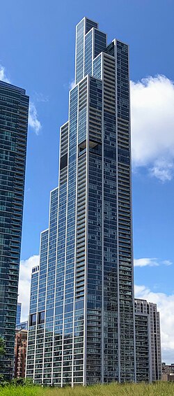 NEMA, Near South Side, Chicago from NE~2.jpg