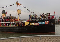 Nationale Intocht Sinterklaas in Maassluis, de Pakjesboot IMG 4628 2016-11-12 11.48.jpg