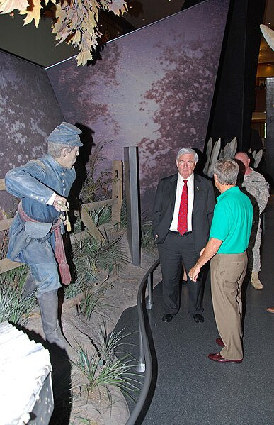 File:Newt Gingrich Visits the NIM- 18 May 2012 (7223397676).jpg