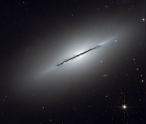 Vřetenová galaxie na snímku z Hubbleova vesmírného dalekohledu