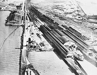 <span class="mw-page-title-main">Oakland Long Wharf</span>