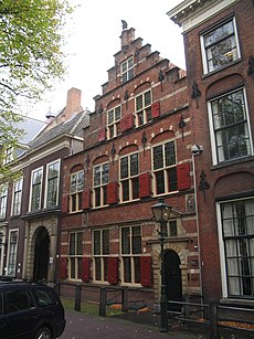 Pagehuis Den Haag.jpg
