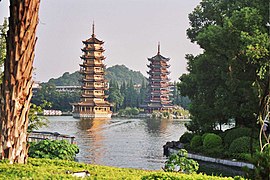 Guilin: Administrative Gliederung, Ethnische Gliederung der Bevölkerung Guilins (2000), Geschichte