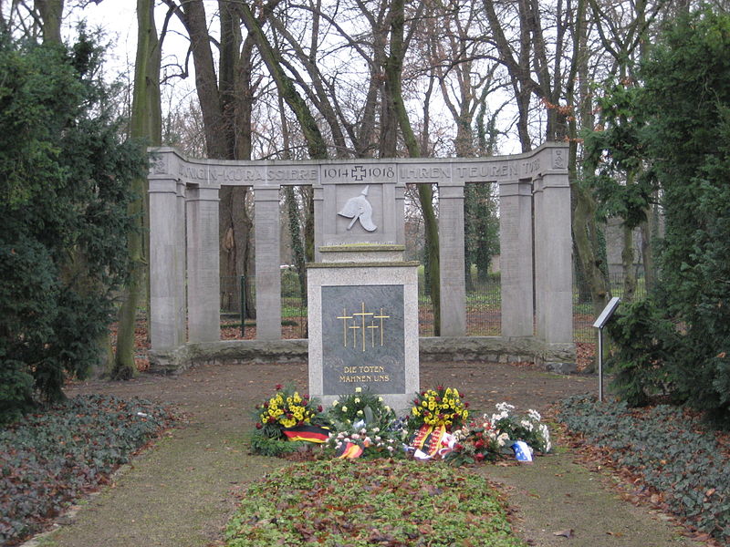 Pasewalk-Kürassier-Denkmal-IMG 6132 01.JPG