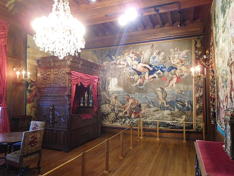 File:Pau Castle interior 38.jpg