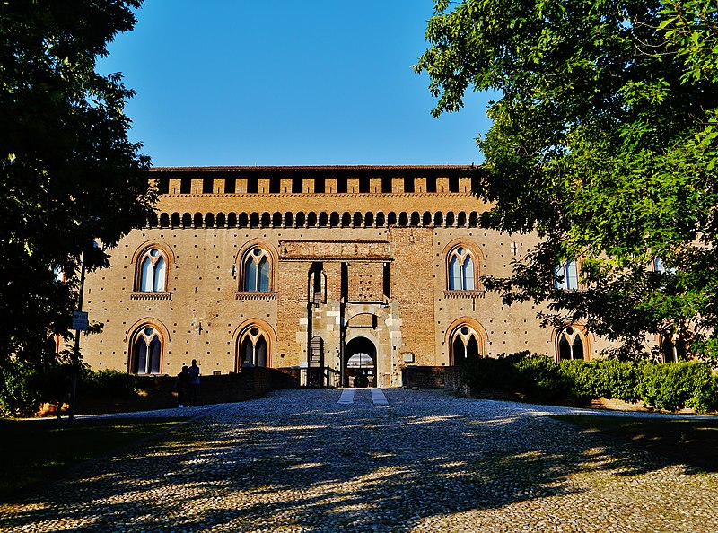 File:Pavia Castello Visconteo Esterno Lato Sud 06.jpg