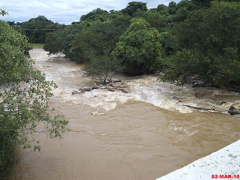 File:Ponte Sobre o Rio Camanducaia - SP-340 - Jaguariúna - panoramio.jpg