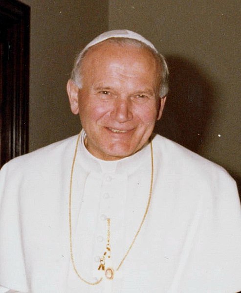 Bestand:Pope John Paul II smile.jpg