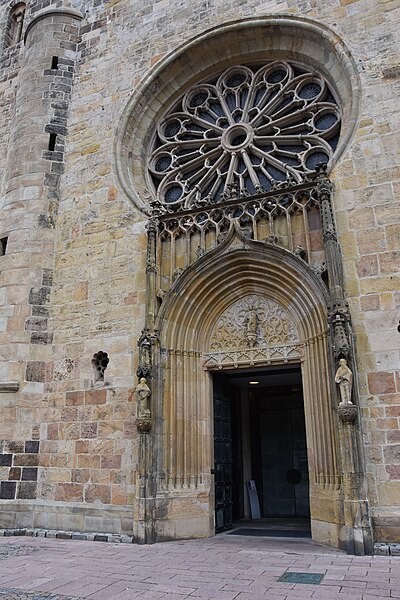 File:Portal des Dom Osnabrück.jpg