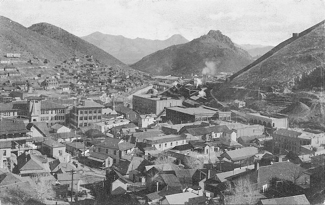 Bisbee, looking east, 1909