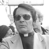 Jim Jones, founder of The Peoples Temple. Rev. Jim Jones, 1977 (cropped)2.jpg