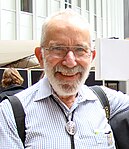 Robin Warren[320] Nobel laureate pathologist