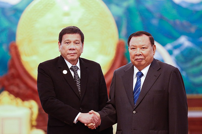 File:Rodrigo Duterte and Laotian President Bounnhang Vorachith.jpg