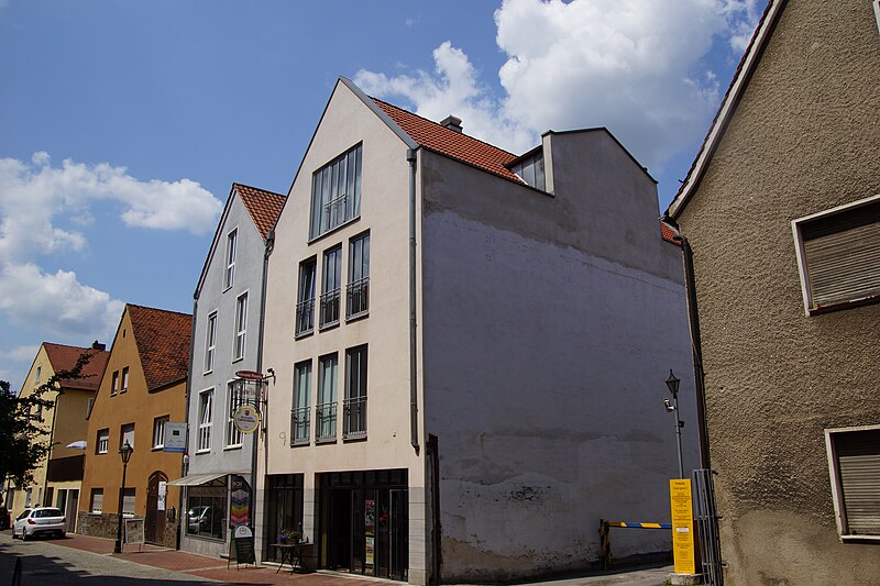 File:Rosengasse Neumarkt 024.jpg