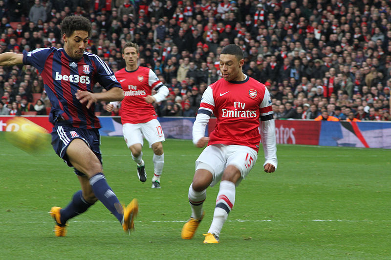 File:Ryan Shotton, Nacho Monreal & Alex Oxlade-Chamberlain.jpg