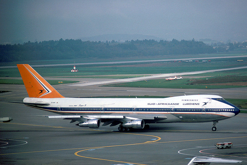 File:SAA Boeing 747-200 Marmet-1.jpg