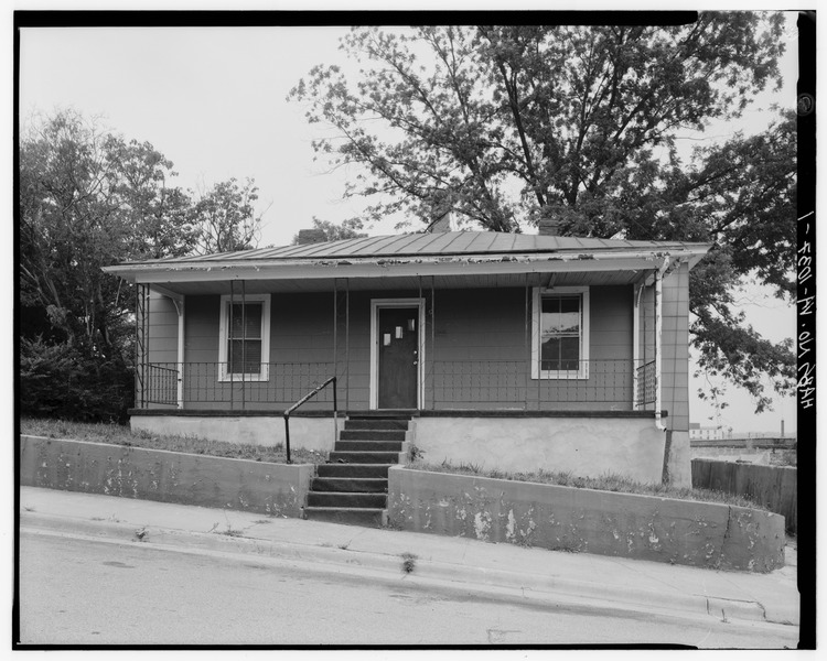 File:SOUTH ELEVATION - 433 Shelton Street (House), Danville, Danville, VA HABS VA,72-DANV,3-1.tif