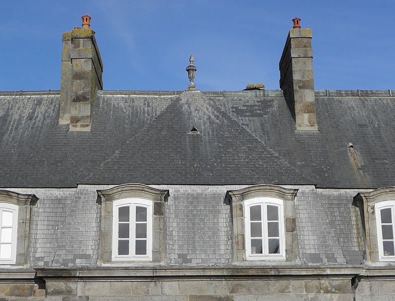 File:Saint-Malo (35) Hôtel Trublet de Nermont 04.jpg