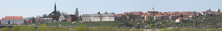 Sandomierz: Historio, Internacia kunlaboro, Famuloj