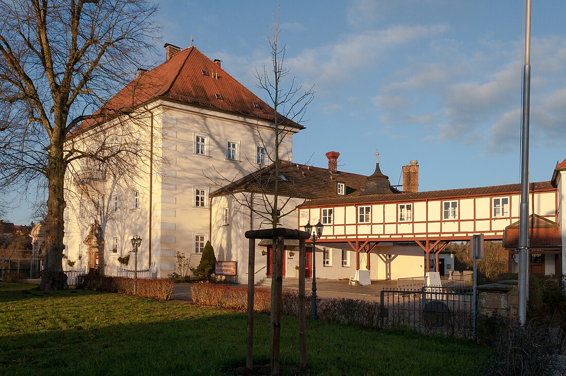 File:Schloss Schney (Lichtenfels-Schney).3.D-4-78-139-267.ajb.jpg