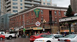 Seattle Green Tortoise Hostel 2007.jpg