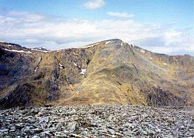 Sgurr na Lapaich z Carn nan Gobhar.jpg