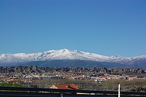 Andalouzeye: Lingaedje, Djeyografeye, Istwere