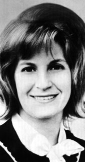 Singer Skeeter Davis