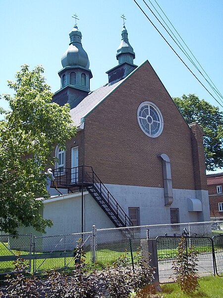 File:St George Ukrainian Orthodox Church - Lachine.jpg