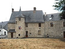 L'aumônerie Saint-Jean, fondée au XIIe siècle.