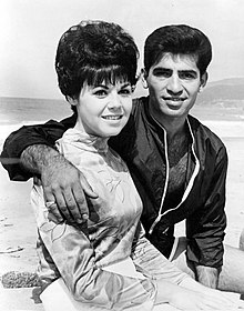 Linda Scott and Steve Alaimo, regulars on the show, pictured in 1966. Steve Alaimo Linda Scott Where the Action Is 1966.JPG