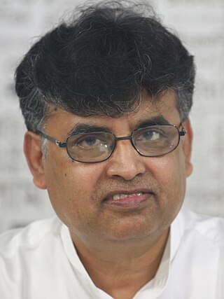 <span class="mw-page-title-main">Swadesh Roy</span> Bangladeshi journalist (born 1961)