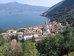 Tavernola Bergamasca panoraması