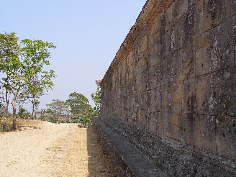 File:Temple of Preah Vihear - view (11.jpg