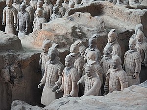 Терракотовая армия при мавзолее Цинь Шихуанди — объекте всемирного наследия ЮНЕСКО, район Линьтун города Сиань