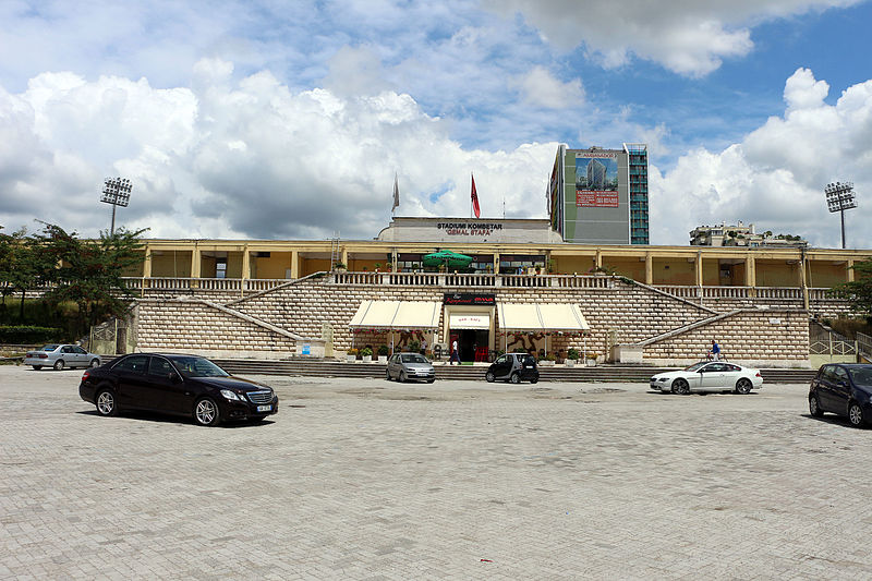 Soubor:Tirana, stadio qemal stafa.JPG