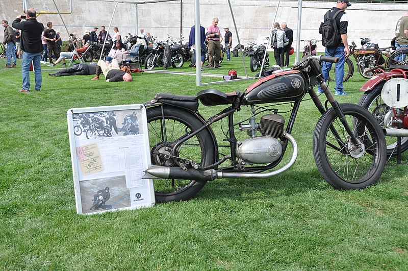 File:Track Racer Meeting Bielefeld 2018 035.jpg