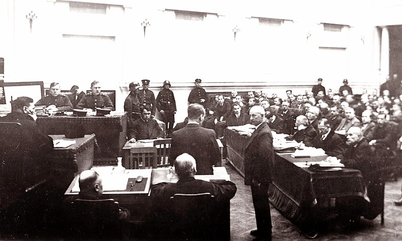 File:Trial of the Nazis of the Klaipėda Region – priest Theodor Freiherr von Sass, veterinarian Ernst Neumann, and others in Kaunas.jpg