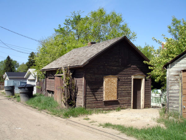 Trounce House (1883)