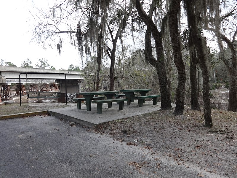 File:US41 Wayside Park, Hamilton County picnic tables.JPG