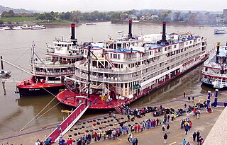 <i>Mississippi Queen</i> (steamboat)