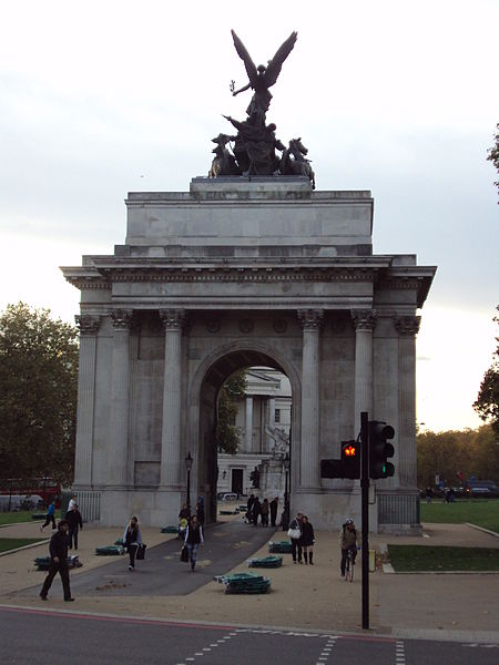 File:Wellington Arch - DSC04269.JPG