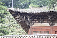 Конструкции крыши павильона Дундадянь храма Фогуан, сооружённые в 857 году. Датированы Линь Хуэйинь в 1937 году, фото 2013 года