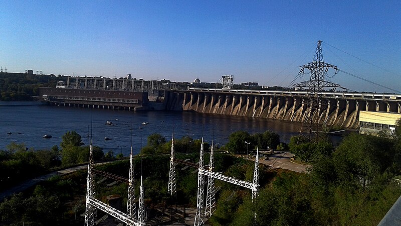 File:Дніпровська гідроелектростанція в м.Запоріжжя.jpg