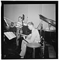(Billy Eckstine's orchestra, New York, N.Y., between 1946 and 1948) (LOC) (5268912001).jpg