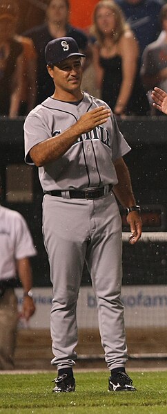 File:001U2406 Don Wakamatsu (cropped).jpg