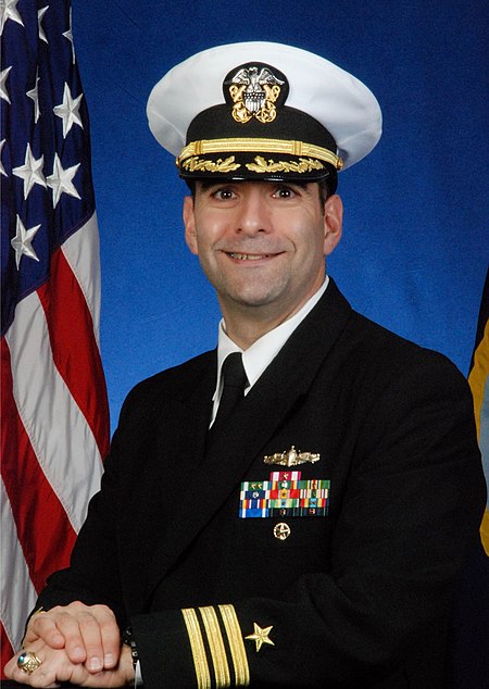 090413-N-0000X-001-Cmdr Frank X Castellano.jpg