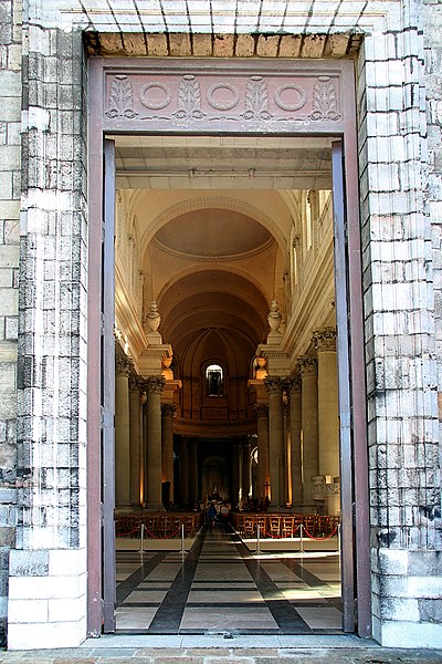 File:0 Arras - Cathédrale Notre-Dame-et-Saint-Vaast d'Arras (3).JPG