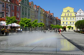 Bolesławiec - rynek z kamienicami