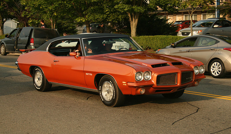 File:1971 Pontiac GTO on the Road.JPG